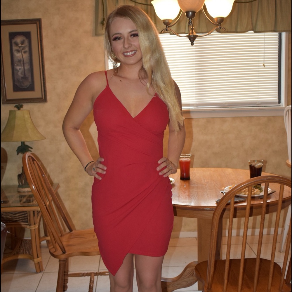 Meet your Posher, Katie - Picture 2 of 5